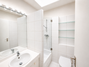 7610 Badezimmer