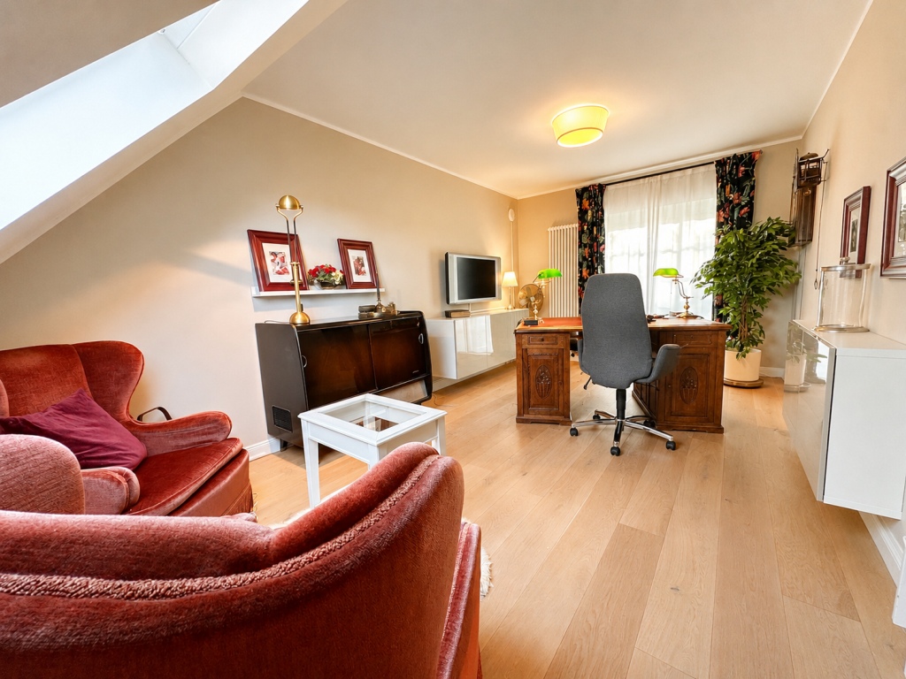 7611 Büro