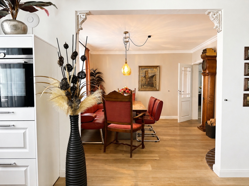 7611 Esszimmer